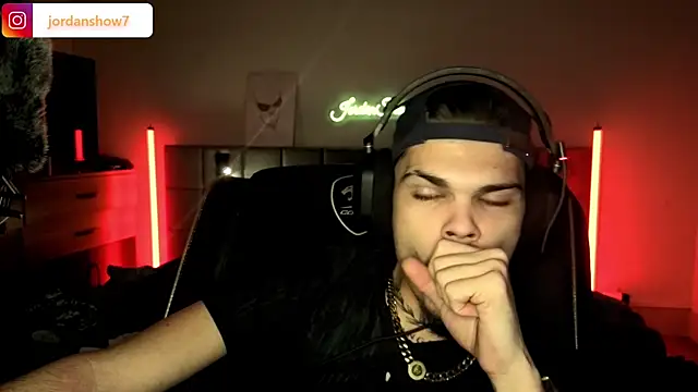 JordanShow live sex cam
