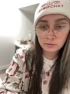 Alix_Valentine's cam snapshot