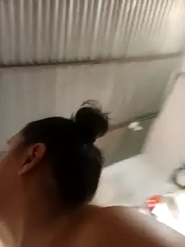 Andreita_95's cam snapshot