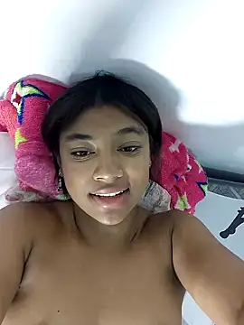 Bella-2005's cam snapshot