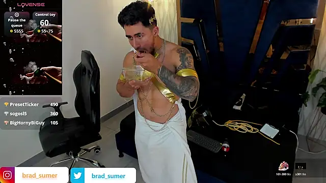 Brad_Summer live sex cam