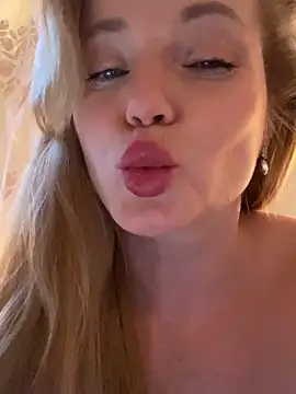 Lady__Maria's cam snapshot