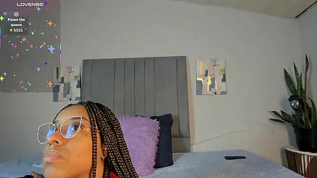 Sophia_Ebony's cam snapshot