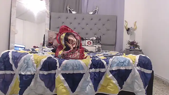 KarolLewys's cam snapshot