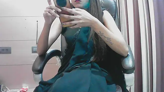 collage_hoty's cam snapshot