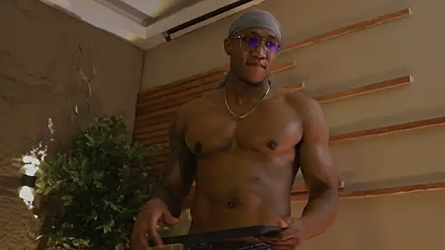 Logan_Varela's cam snapshot