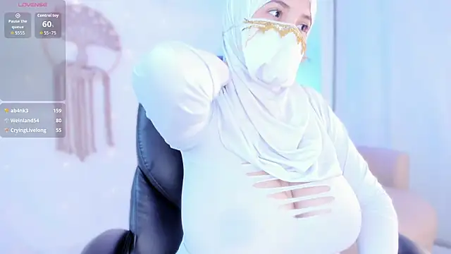 salma_isawwii's cam snapshot