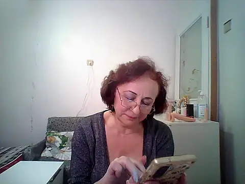 Julia54391's cam snapshot