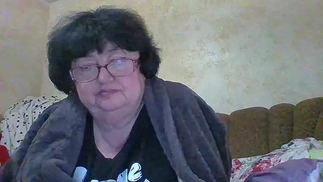 MilaSky5303's cam snapshot