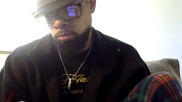 WhiskeyWood_DuhGOD's cam snapshot