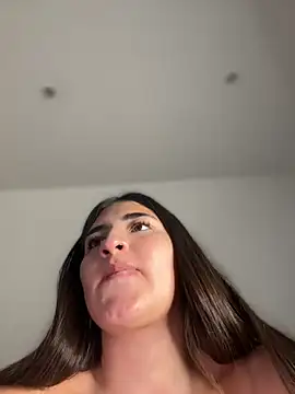 AhriCutte live sex cam