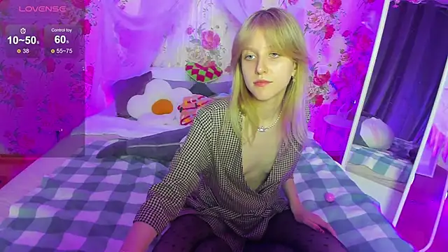 KissChristie__'s cam snapshot