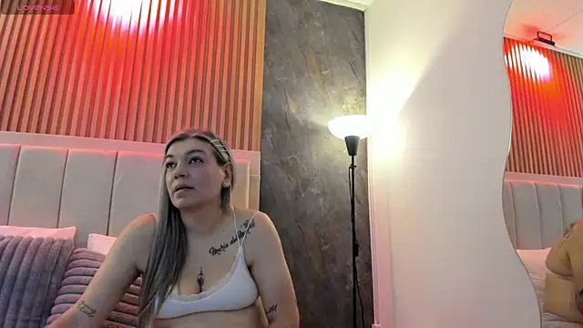 gala_montes_30's cam snapshot