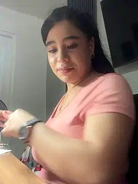 tata_jhonns's cam snapshot