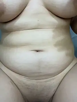 Linda-Mora's cam snapshot