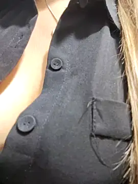 tata_sanz_'s cam snapshot