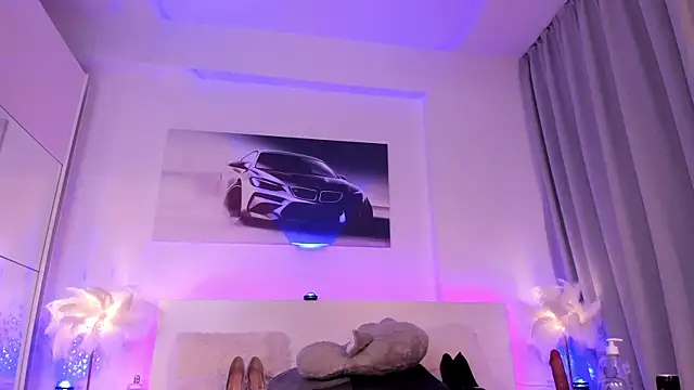 Mazeekiin30X's cam snapshot