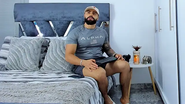 Zack_Froone live sex cam