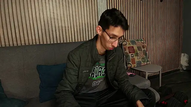 ZyroNight's cam snapshot