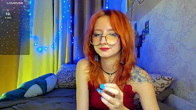 DragonflyLiza's cam snapshot