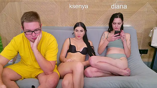 Ksenny live sex cam