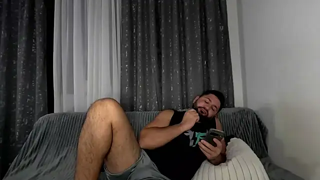 Gold_Alpha_Boy's cam snapshot