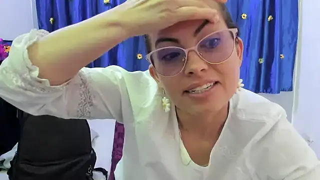 ShairaMarss's cam snapshot