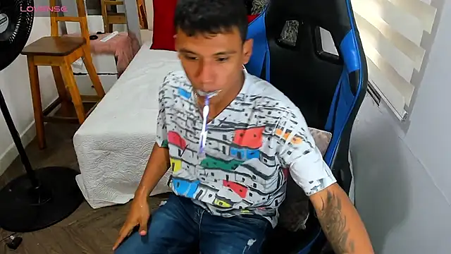 Backsex_boy's cam snapshot