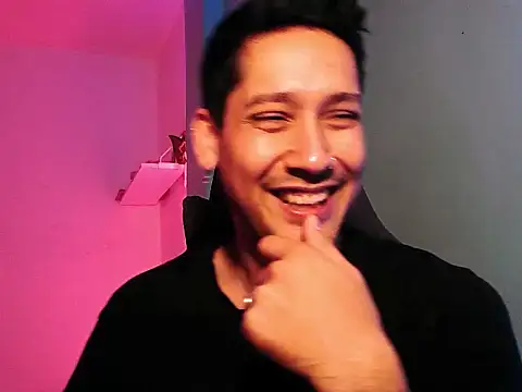 Abruptoinusual's cam snapshot