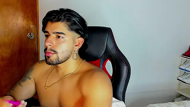 maximo_black_'s cam snapshot