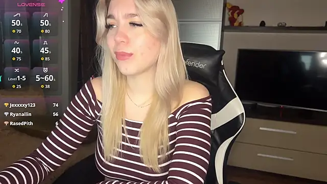 ariashaa's cam snapshot