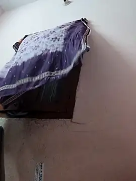 pujapujarrrr's cam snapshot