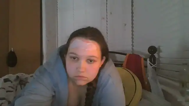 lu_official1's cam snapshot