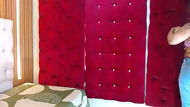 sabrina_roosa's cam snapshot