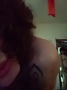 Neural_vampyr's cam snapshot