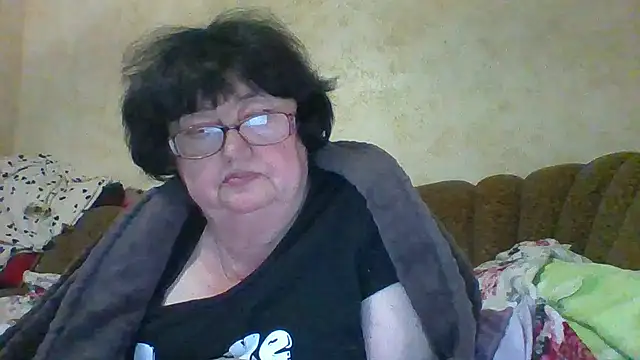 MilaSky5303's cam snapshot