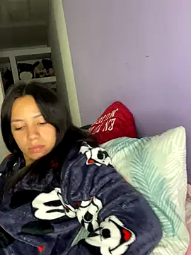 Marianahb-e's cam snapshot