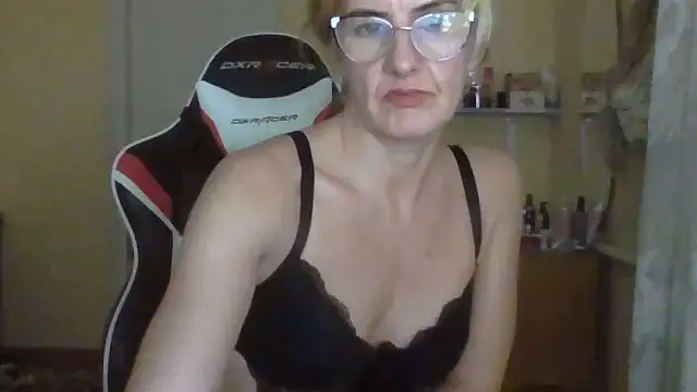 TianaQLove's cam snapshot