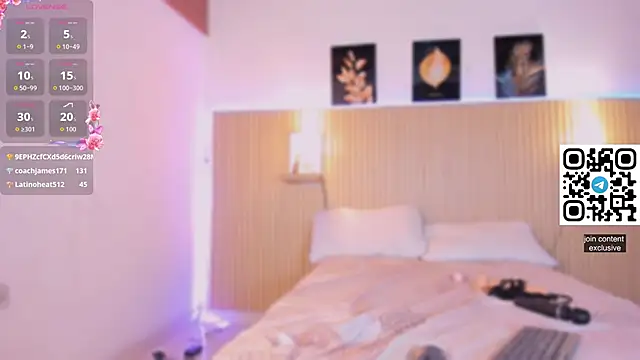 Sirenita_petitexoxo's cam snapshot