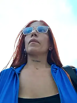 Alis_xxx's cam snapshot