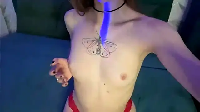 EvaPeace's cam snapshot