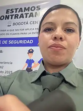 Ariana-07 live sex cam