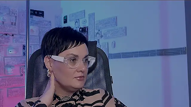 LauraDavidsons's cam snapshot