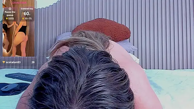 Annie_kurt_ live sex cam