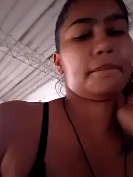 lindalatina11's cam snapshot