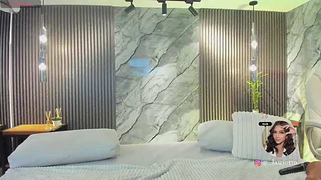 martina_mayers live sex cam