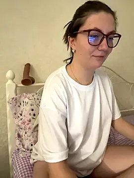 BeatriceTender's cam snapshot