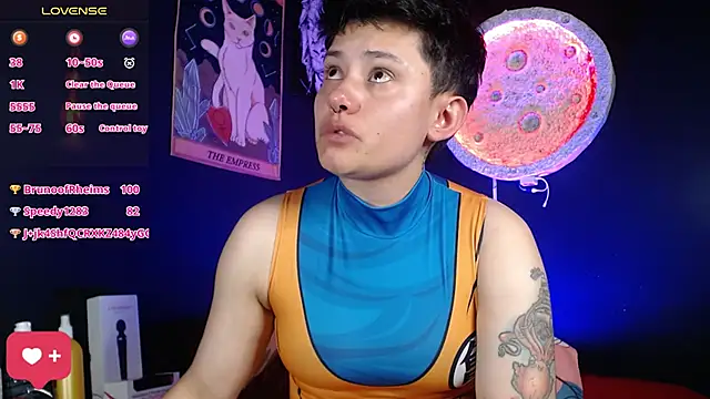 girl_intense444's cam snapshot