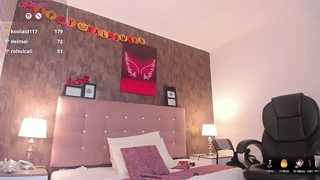 Hilarin__'s cam snapshot