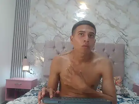 DannaAndPeter's cam snapshot